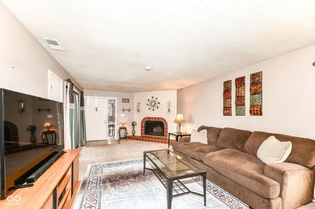 $114,000 | 2708 Palo Verde Court, Indianapolis, IN 46227