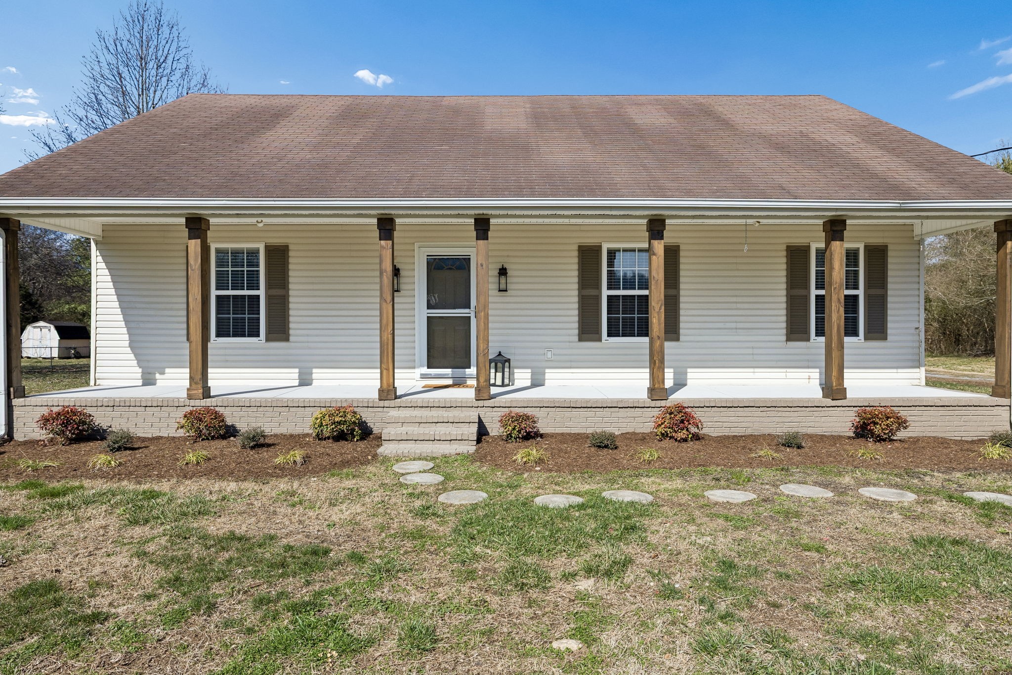 744 Happy Valley Road Bell Buckle, TN 37020 - Photo 4 of 49 Gallery Image 4