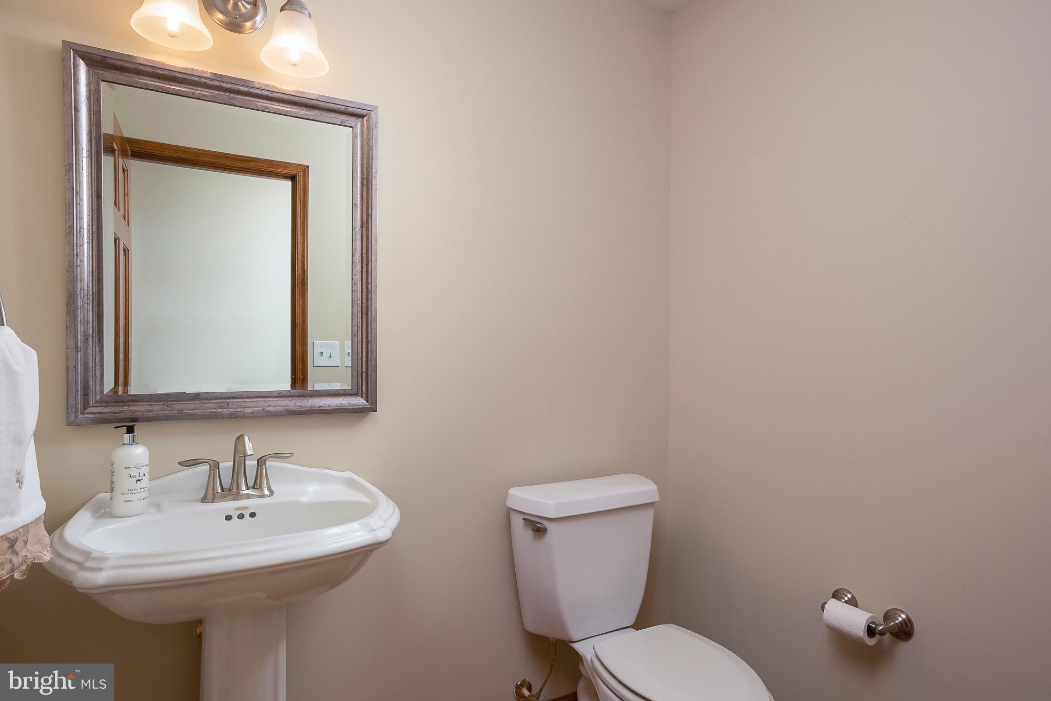 3165 Florence Road Woodbine, MD 21797 - Photo 17 of 42 Half bath on main level