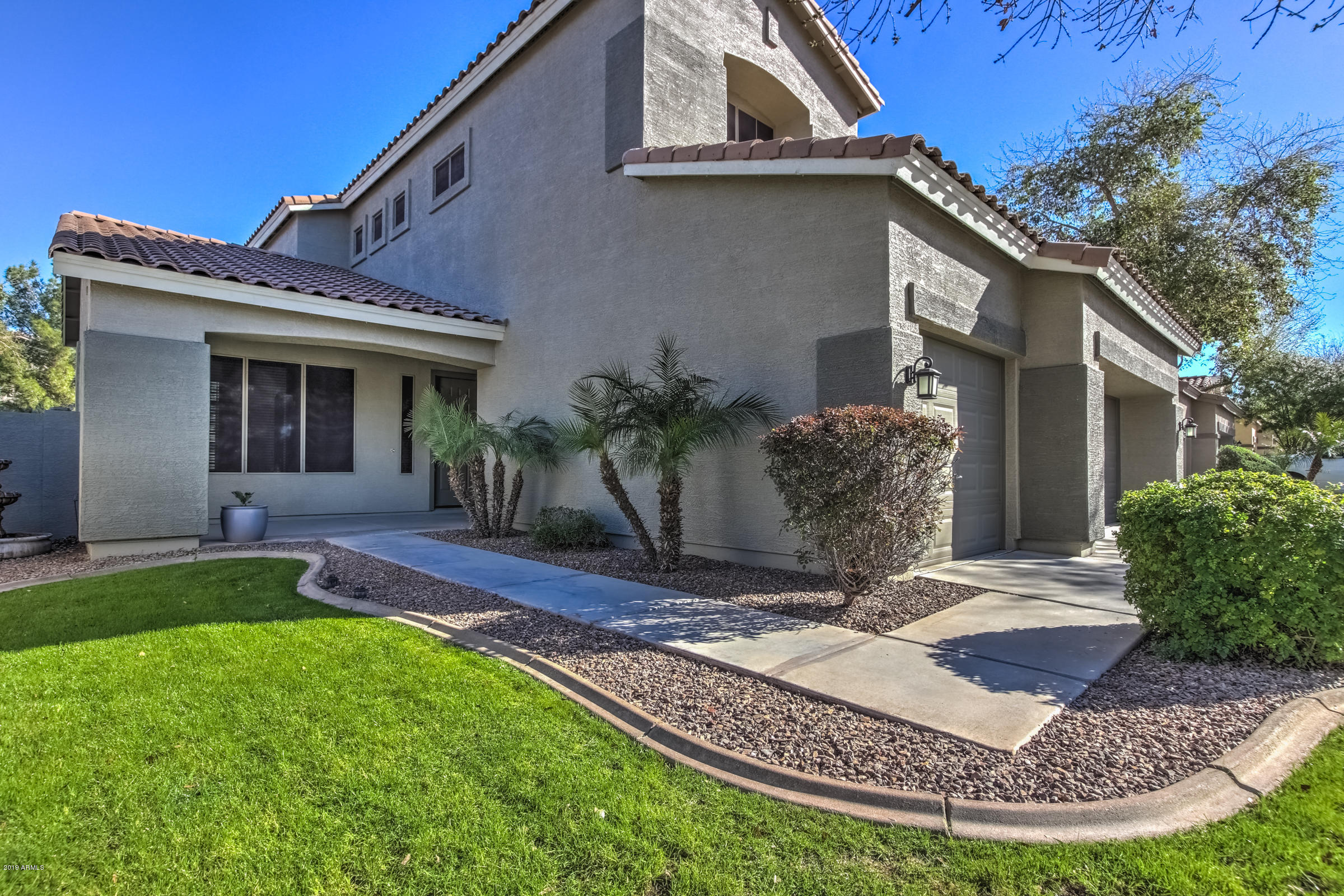 4276 East Branded Road Gilbert, AZ 85297 - Photo 5 of 70 4276 E Branded Rd-5
