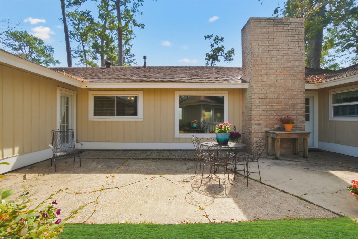 218 Tree Trunk Drive Spring, TX 77388 - Photo 34 of 40 Back patio.