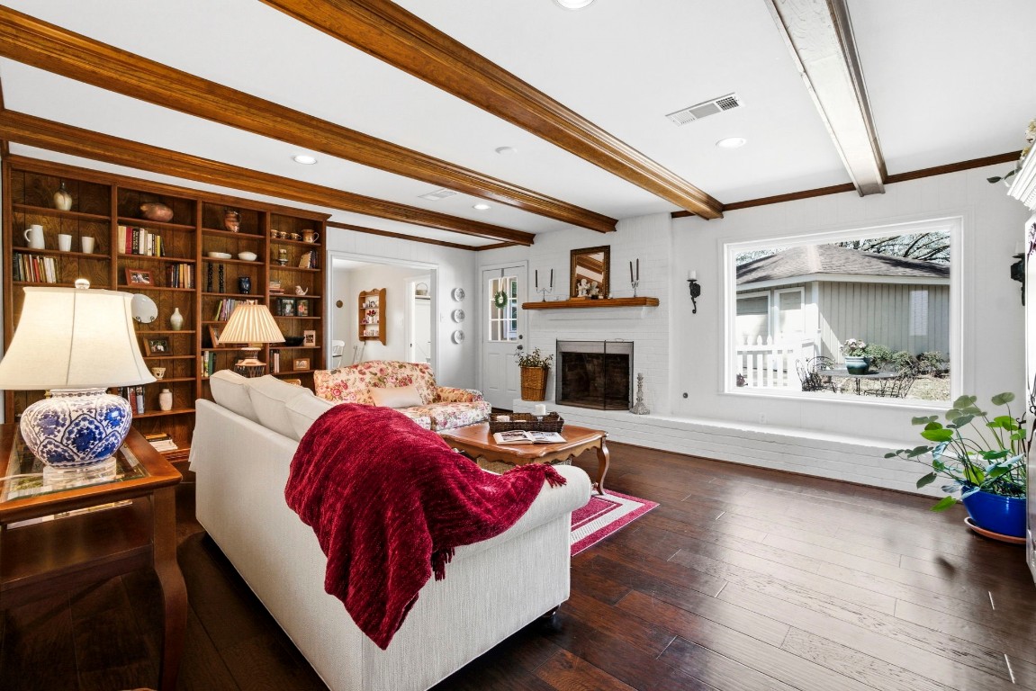 218 Tree Trunk Drive Spring, TX 77388 - Photo 7 of 40 Masonry fireplace with gas connections.