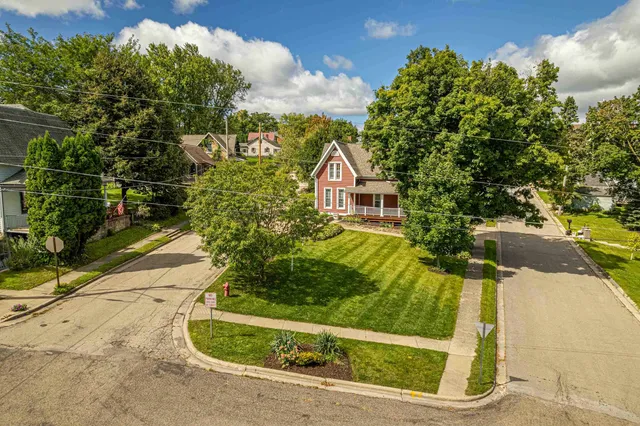 $425,000 | 110 Maiden Street, Mineral Point, WI 53565
