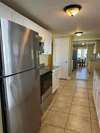 $2,350 | 3028 Lakeshore Drive, Fort Lauderdale, FL 33312