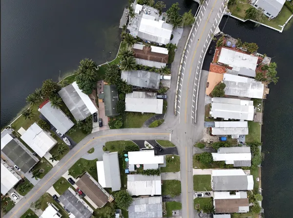 $2,350 | 3028 Lakeshore Drive, Fort Lauderdale, FL 33312