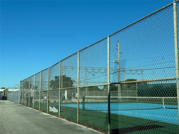 $2,350 | 3028 Lakeshore Drive, Fort Lauderdale, FL 33312