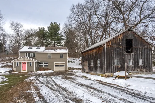 $400,000 | 163 Prospect St Extension, Westfield, MA 01085