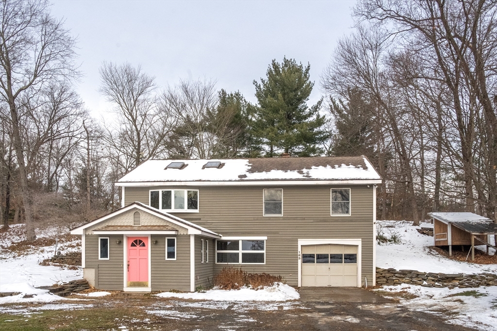 163 Prospect St Extension Westfield, MA 01085 - Photo 4 of 42