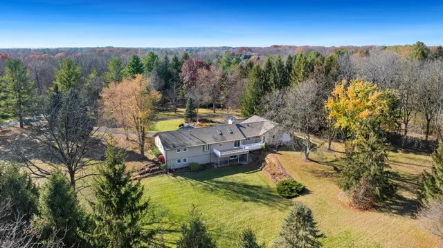 $595,000 | 1198 Riverside Road, Belvidere, IL 61008