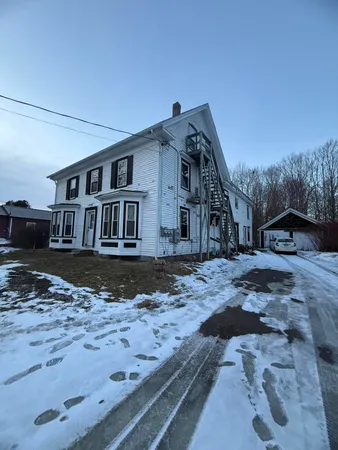 $347,500 | 10 Monroe Highway, Brooks, ME 04921