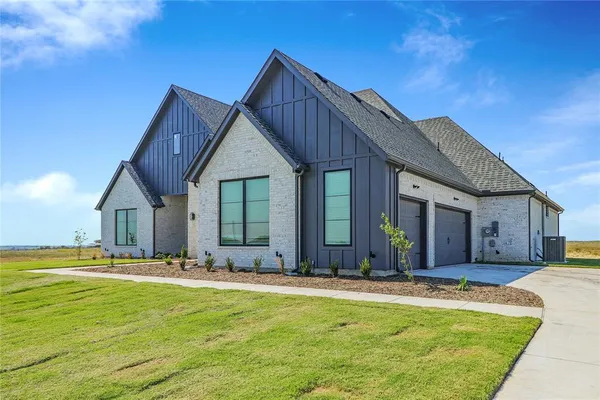 $644,490 | 7517 County Road 1230, Godley, TX 76044