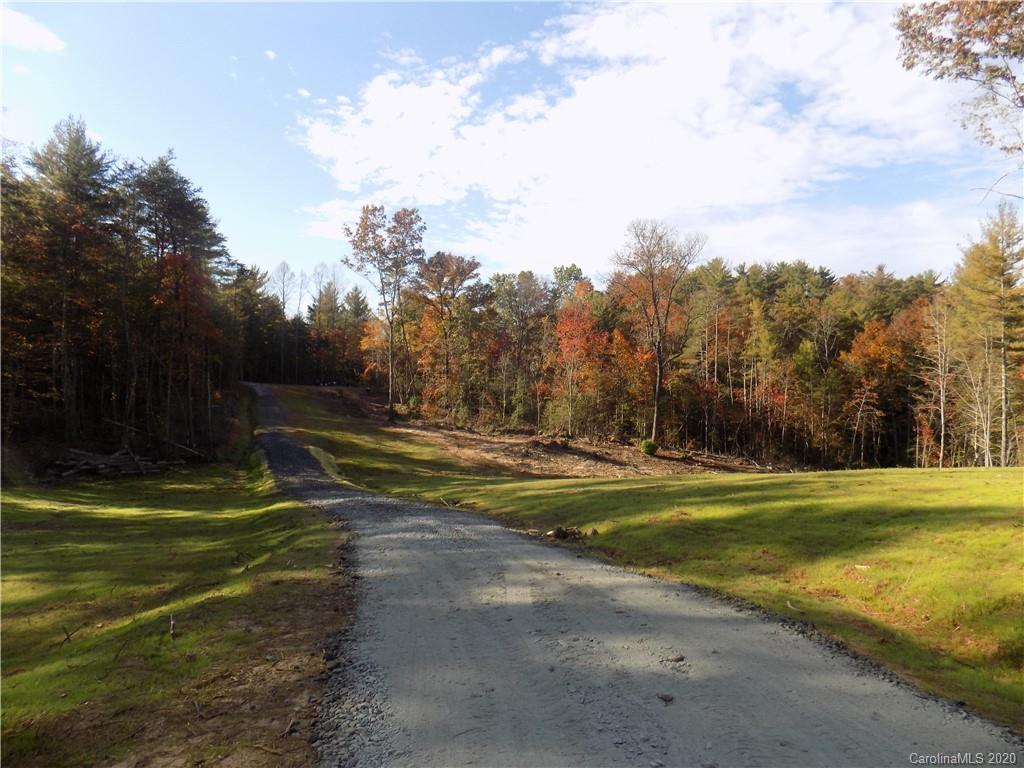 4027 Piney Road Morganton, NC 28655 - Photo 3 of 32 Gallery Image 3