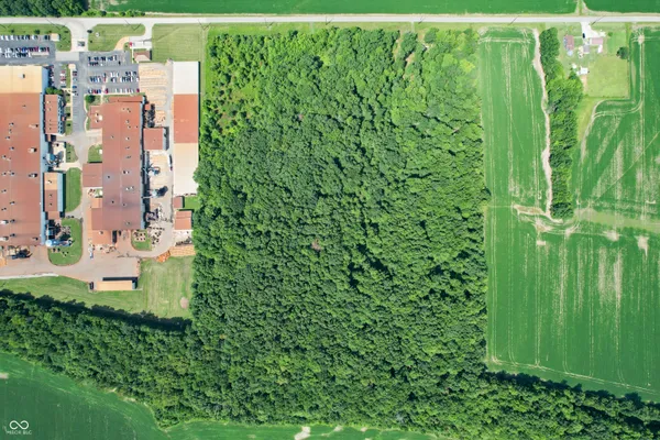 $1,596,000 | 3960 North County Road 75 West, North Vernon, IN 47265