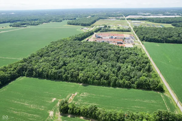 $1,596,000 | 3960 North County Road 75 West, North Vernon, IN 47265