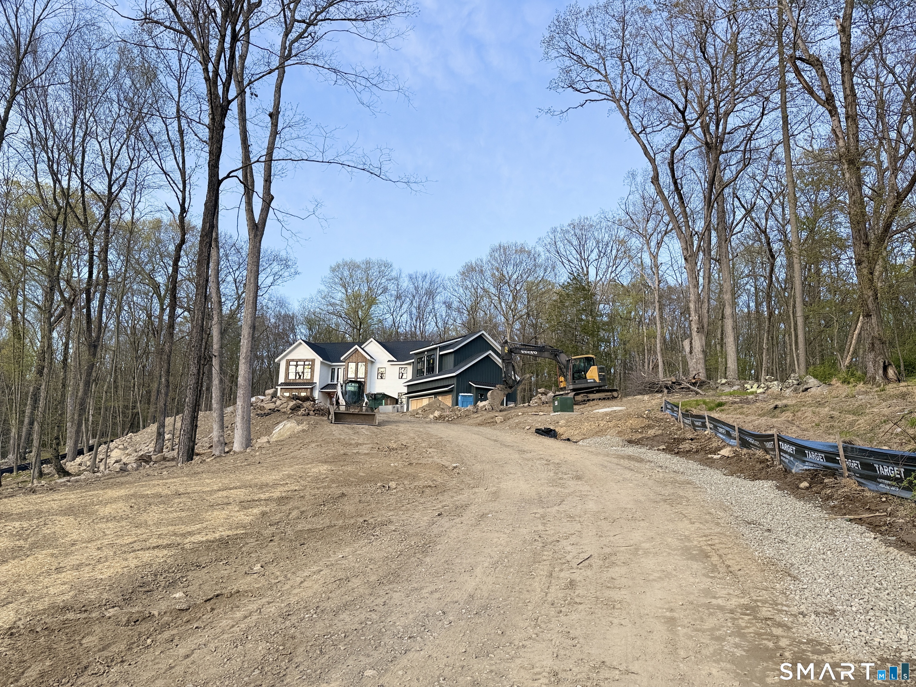 108 Old Farm Road Weston, CT 06883 - Photo 3 of 7