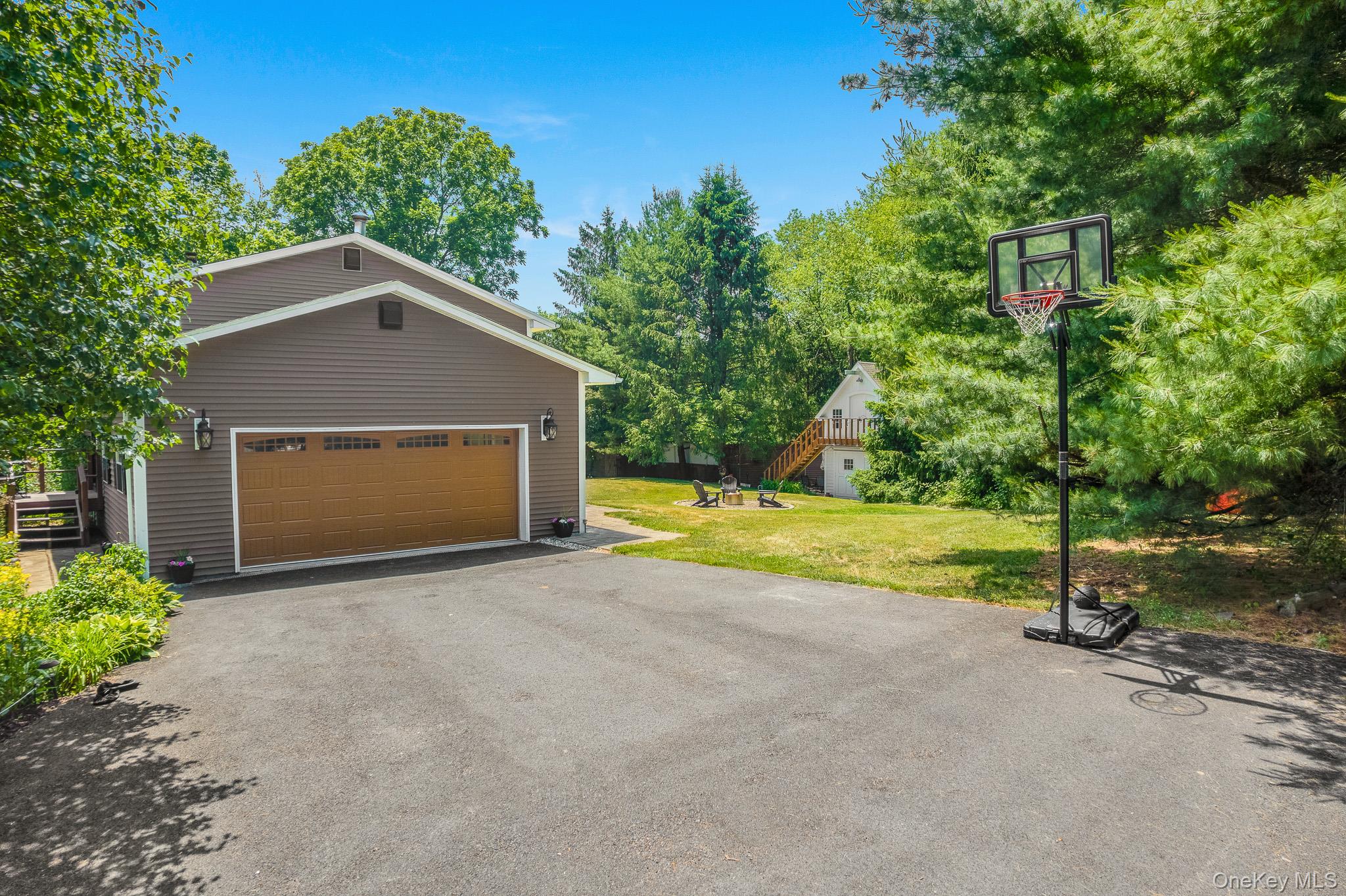 75 Creek Road Staatsburg, NY 12580 - Photo 6 of 41