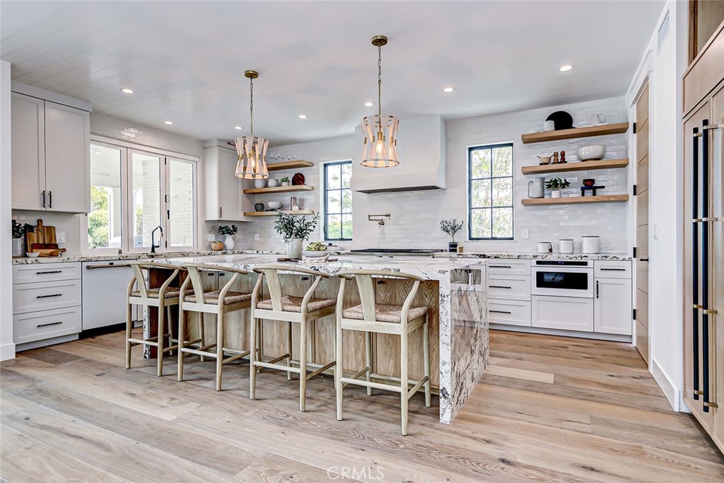 647 West Maple Avenue El Segundo, CA 90245 - Photo 20 of 58