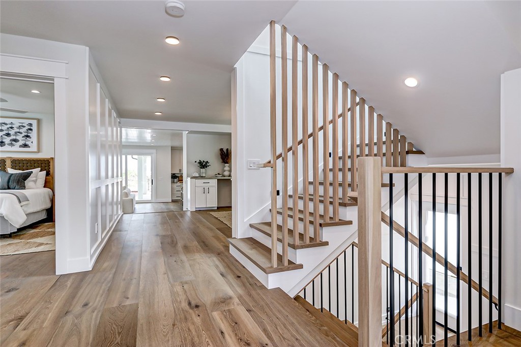 647 West Maple Avenue El Segundo, CA 90245 - Photo 25 of 58