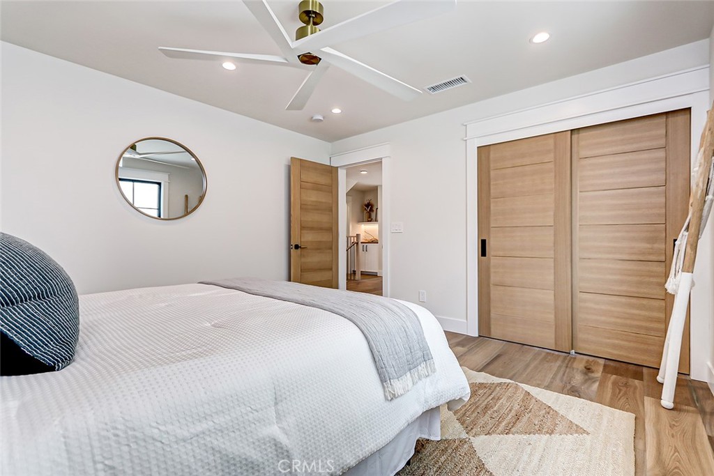 647 West Maple Avenue El Segundo, CA 90245 - Photo 29 of 58