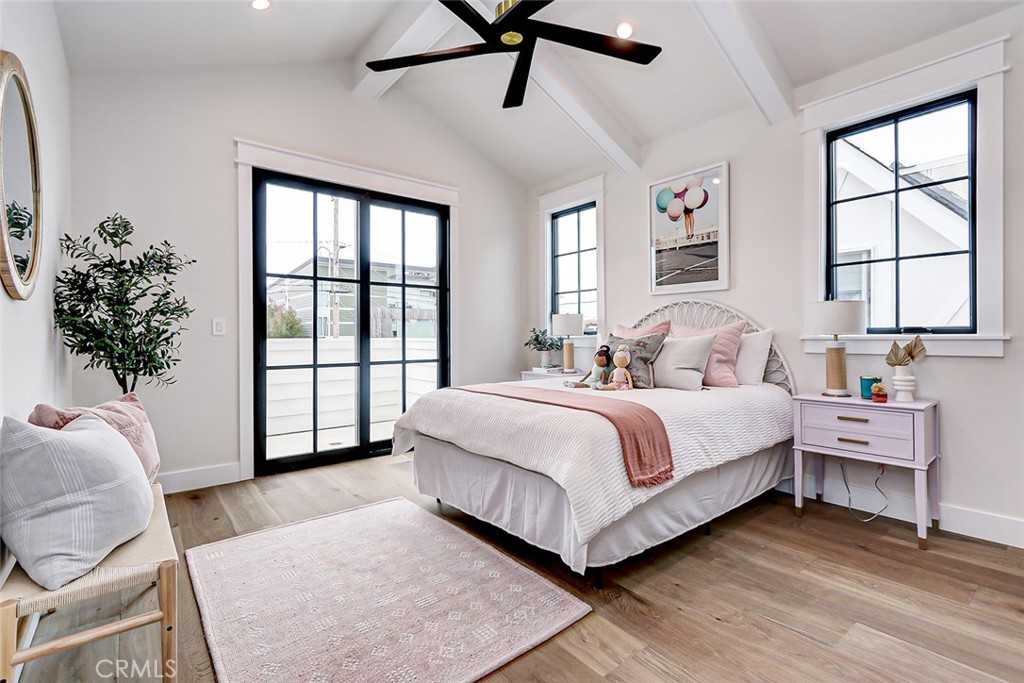 647 West Maple Avenue El Segundo, CA 90245 - Photo 33 of 58