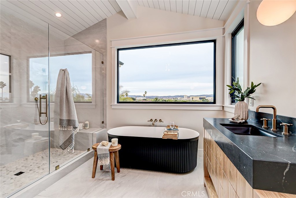 647 West Maple Avenue El Segundo, CA 90245 - Photo 34 of 58