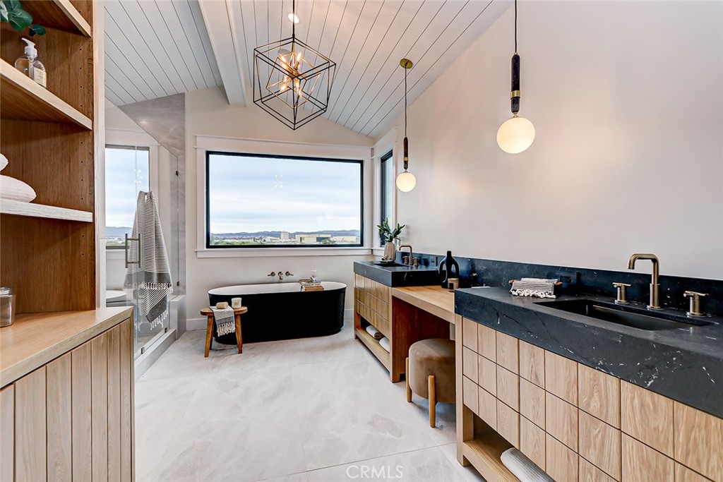 647 West Maple Avenue El Segundo, CA 90245 - Photo 35 of 58