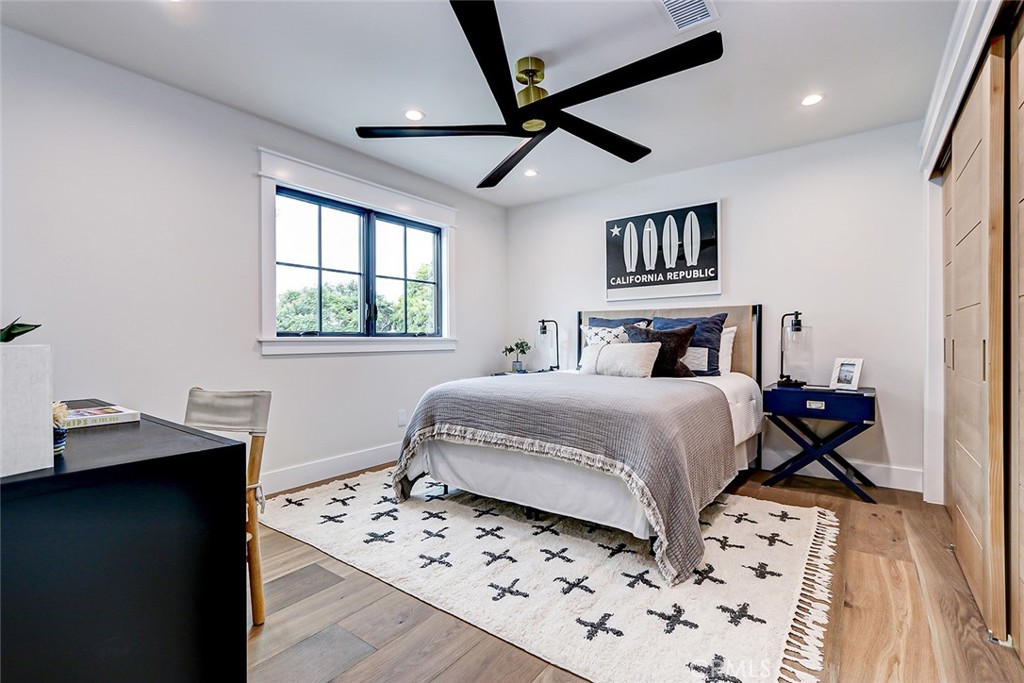 647 West Maple Avenue El Segundo, CA 90245 - Photo 46 of 58