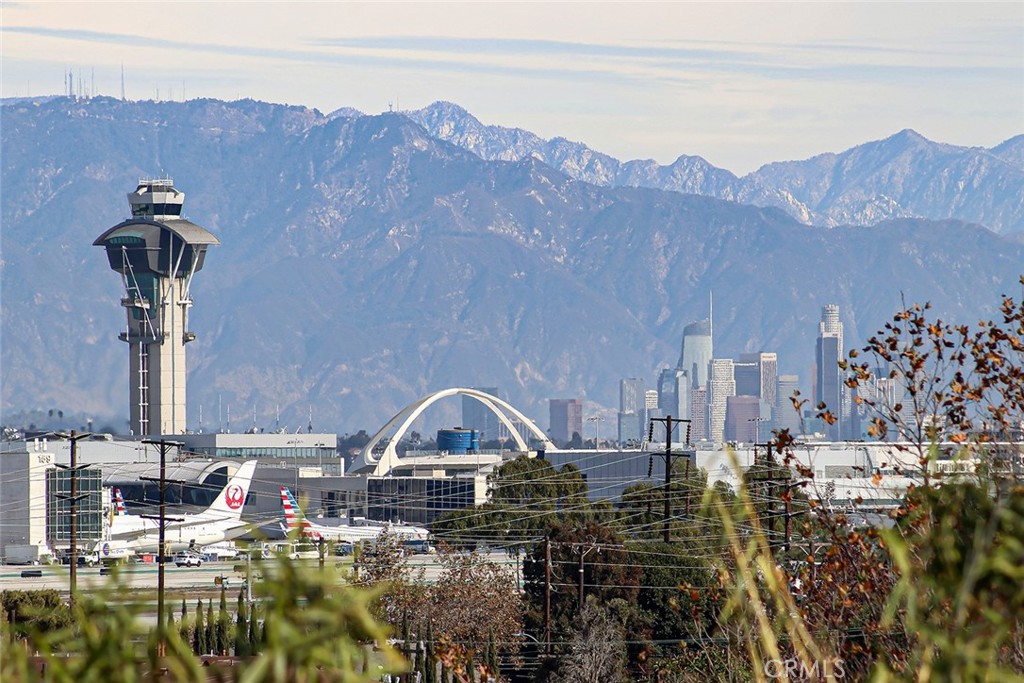 647 West Maple Avenue El Segundo, CA 90245 - Photo 56 of 58