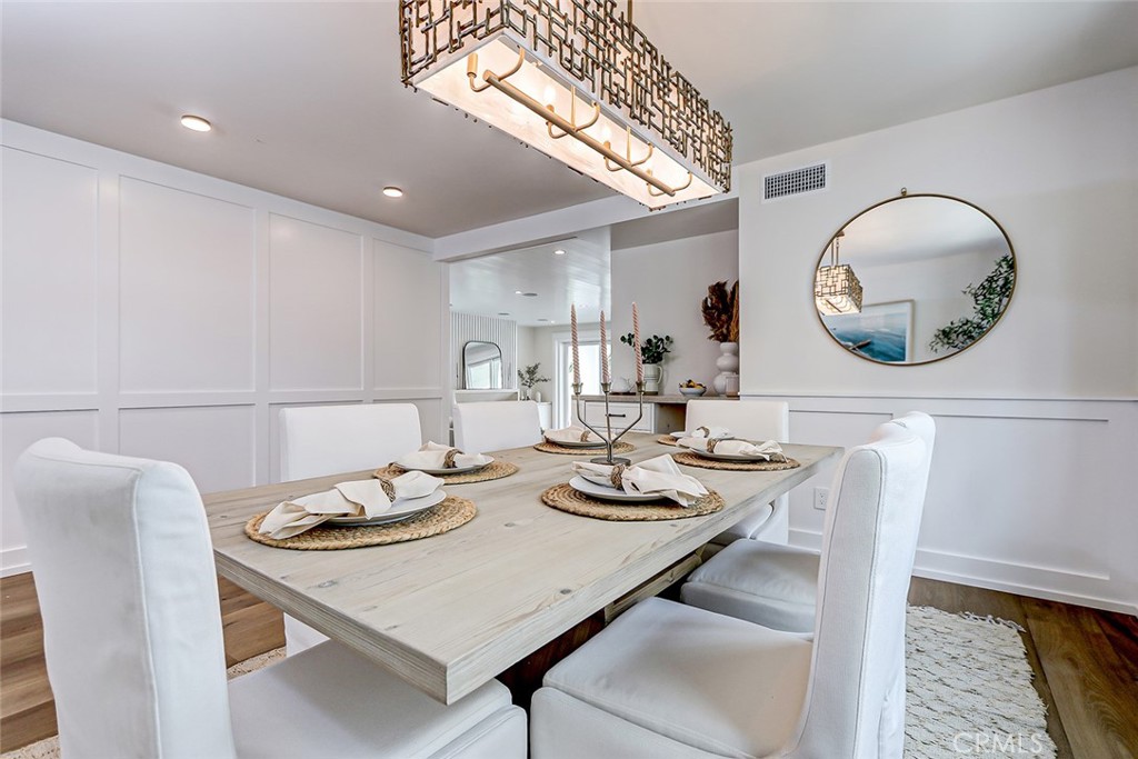 647 West Maple Avenue El Segundo, CA 90245 - Photo 8 of 58