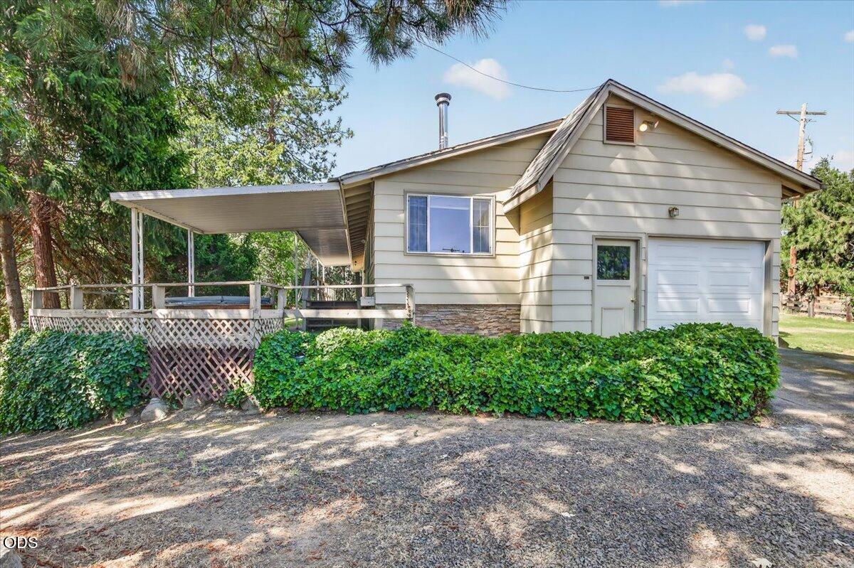 624 Crowson Road Ashland, OR 97520 - Photo 9 of 41