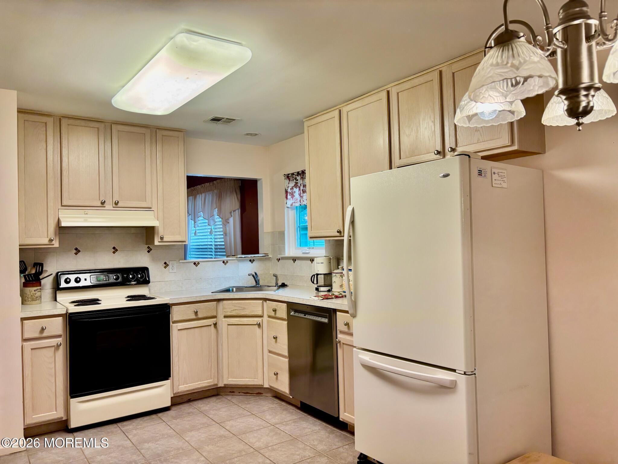23 Clear Lake Road Whiting, NJ 08759 - Photo 9 of 35 FullSizeR-26