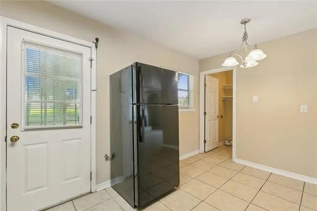 $1,800 | 9437 East Claiborne Parkway, Westwego, LA 70094