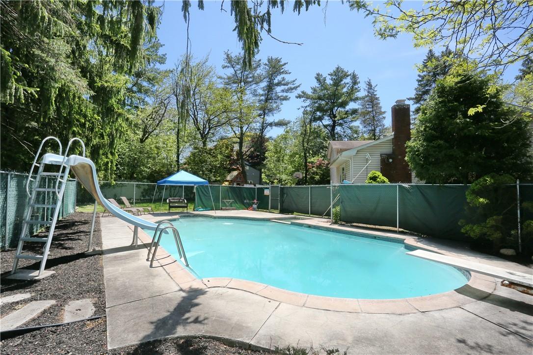 75 Scotland Road Chestnut Ridge, NY 10977 - Photo 1 of 1