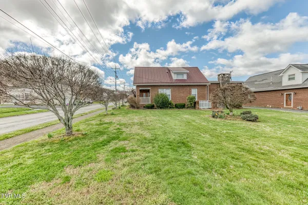 $325,000 | 345 South Elm Avenue, Erwin, TN 37650
