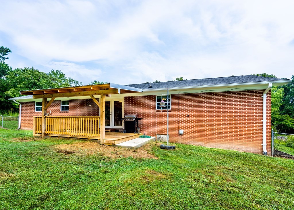 2390 Edgemon Street Southeast Cleveland, TN 37323 - Photo 3 of 15 Gallery Image 3