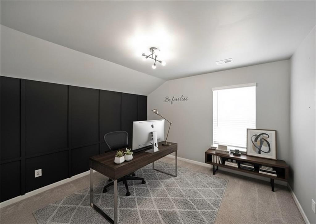 4450 Richmond Court Stone Mountain, GA 30083 - Photo 26 of 31 a living room with furniture