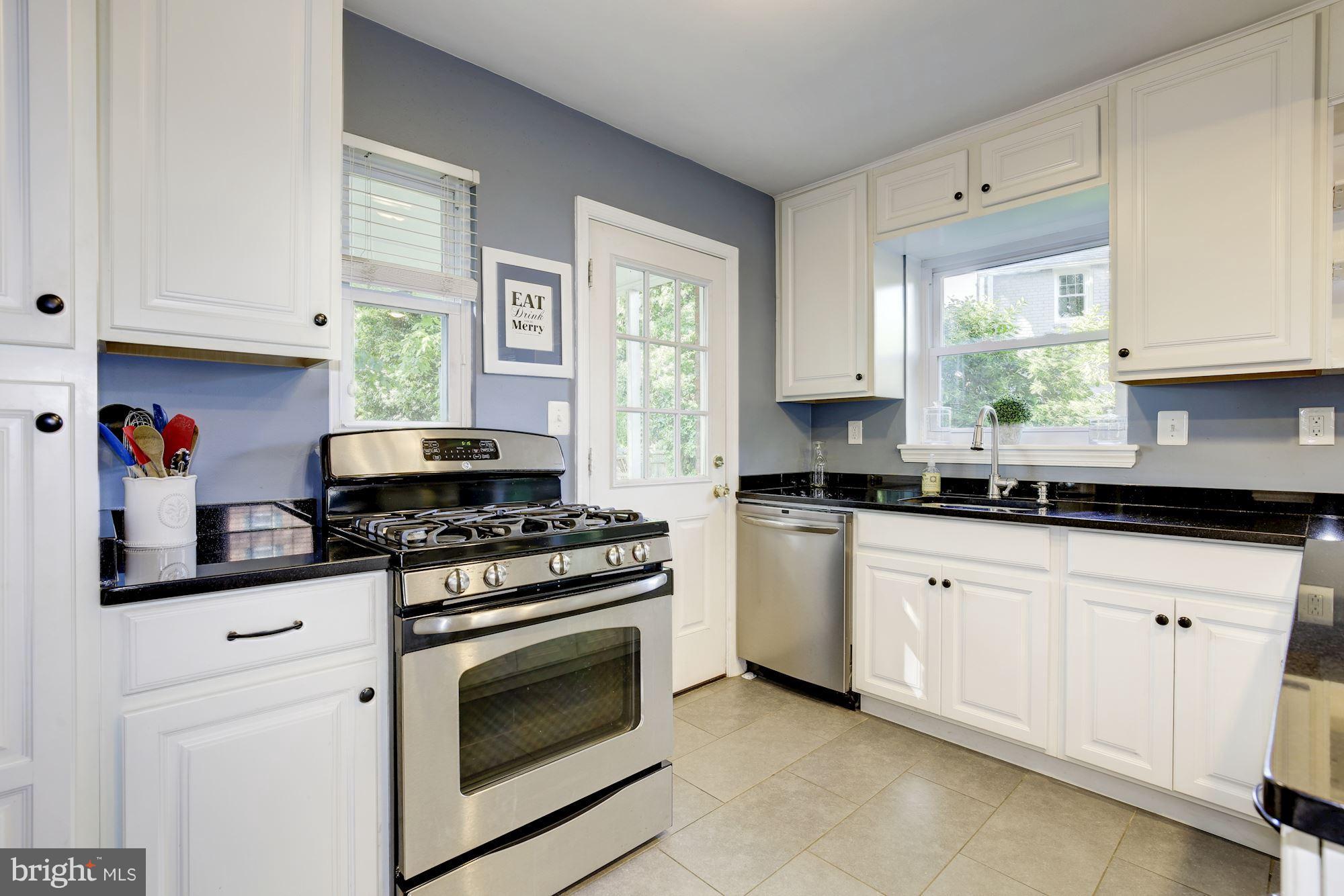 11602 Higby Street Silver Spring, MD 20902 - Photo 13 of 30 Kitchen