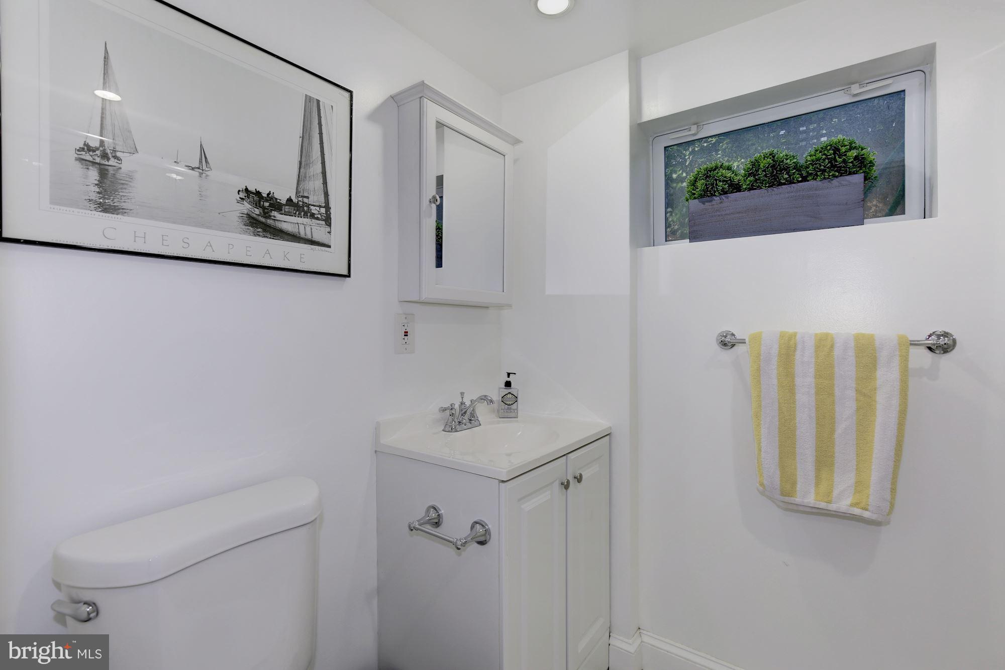 11602 Higby Street Silver Spring, MD 20902 - Photo 25 of 30 Bath