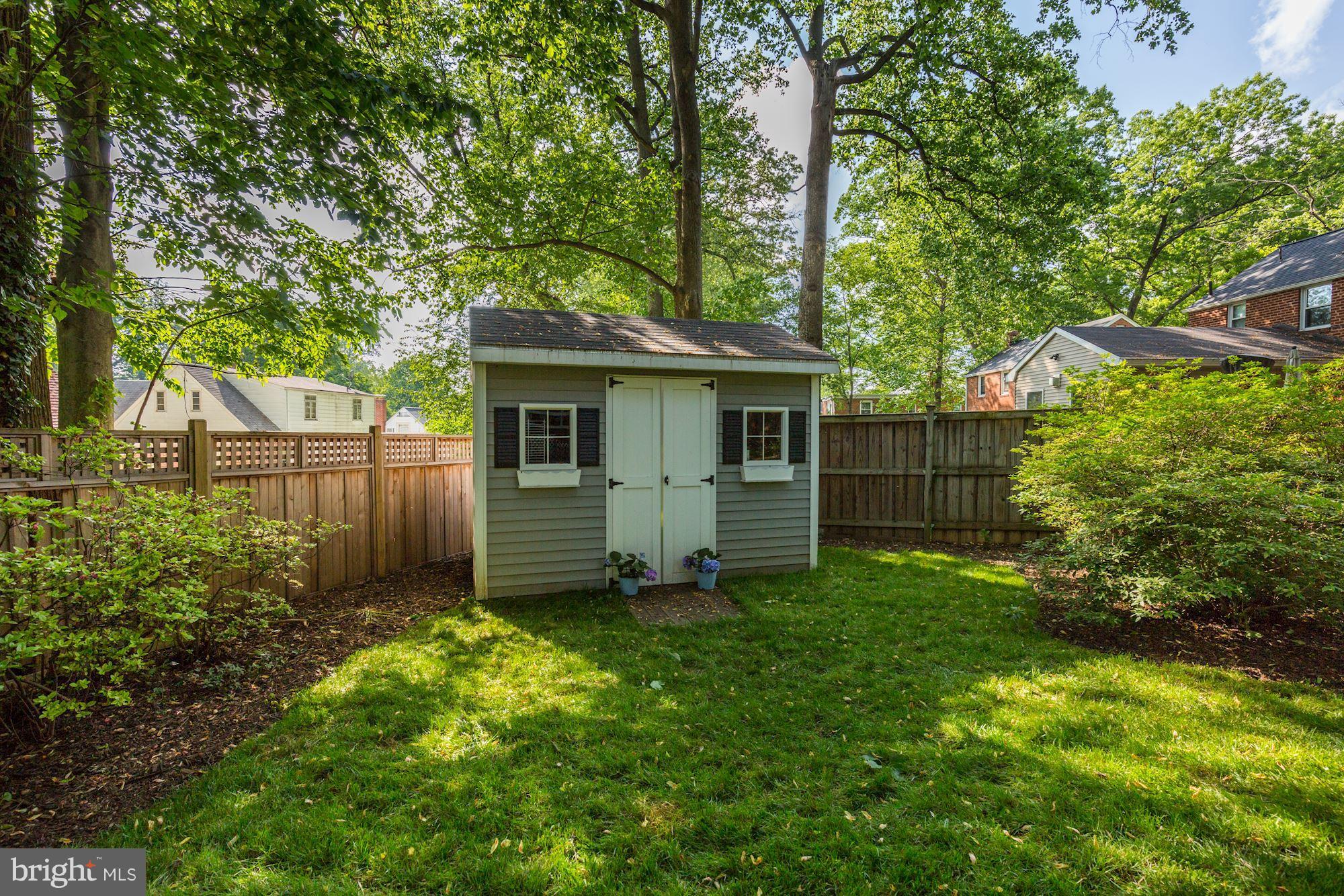 11602 Higby Street Silver Spring, MD 20902 - Photo 30 of 30 Exterior (Rear)