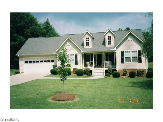 444 Hicks Road Lexington, NC 27295 - Photo 1 of 12 Exterior Front.
