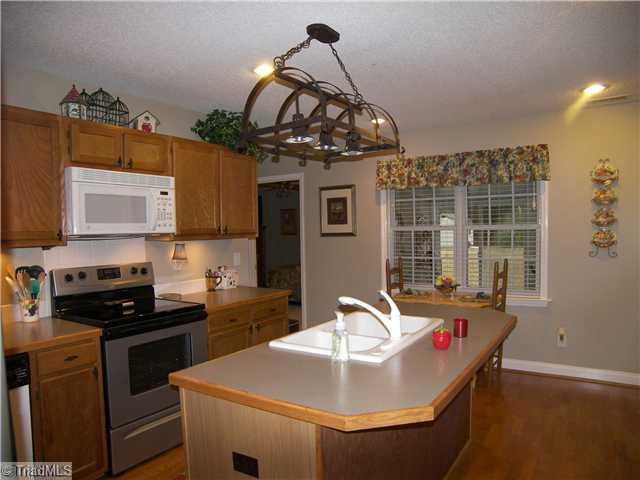444 Hicks Road Lexington, NC 27295 - Photo 7 of 12 Kitchen.