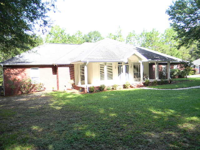 668 Ridge Lake Road Crestview, FL 32536 - Photo 2 of 100
