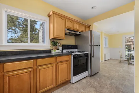 $1,125,000 | 17 Meikle Avenue, Newport, RI 02840