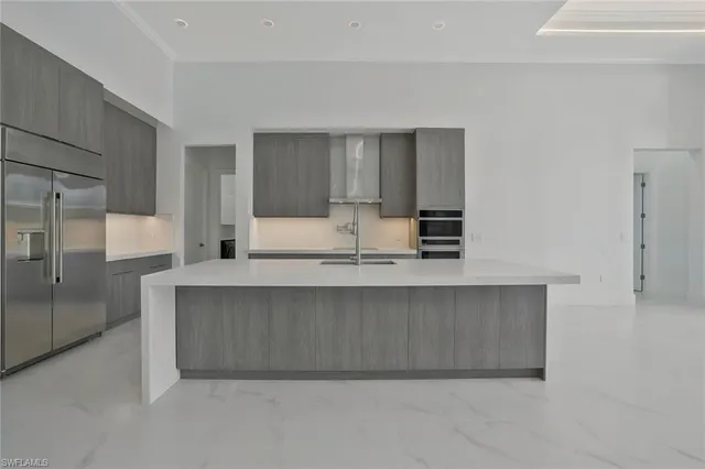 $2,995,000 | 1317 Cypress Woods Drive, Naples, FL 34103