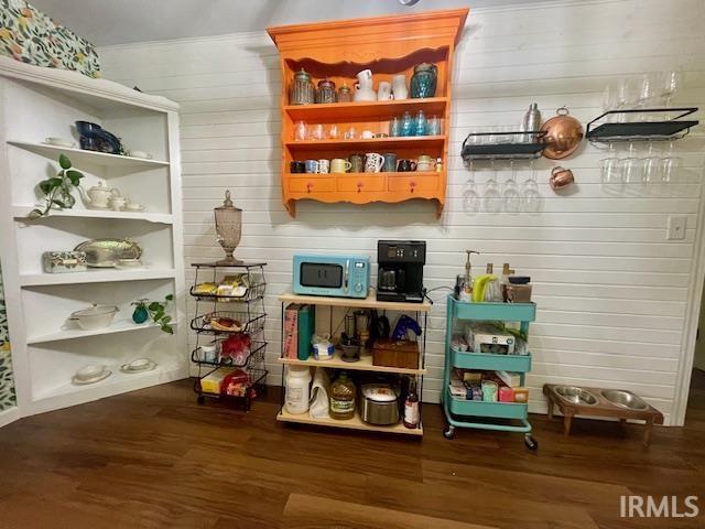 7210 West Dinsmore Road Bloomington, IN 47403 - Photo 16 of 26 Gallery Image 16