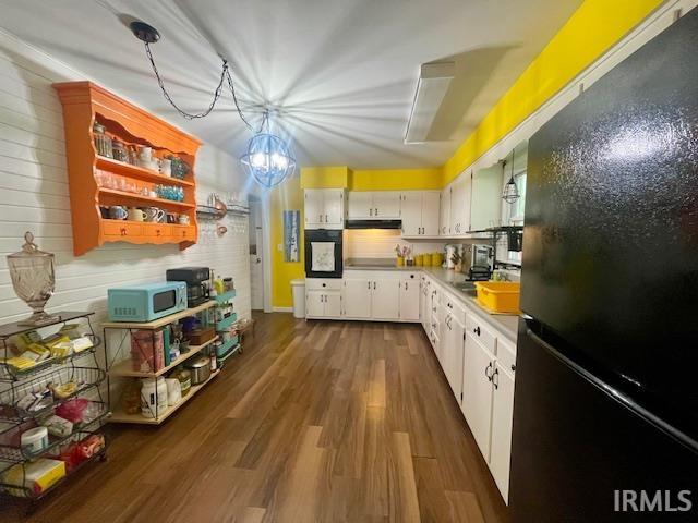 7210 West Dinsmore Road Bloomington, IN 47403 - Photo 6 of 26 Gallery Image 6