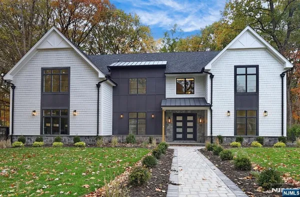 $2,499,999 | 308 Spring Lane, Haworth, NJ 07641