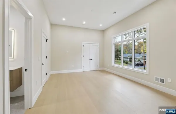 $2,499,999 | 308 Spring Lane, Haworth, NJ 07641