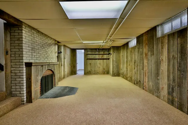 $369,900 | 713 Redland Drive, Madison, WI 53714