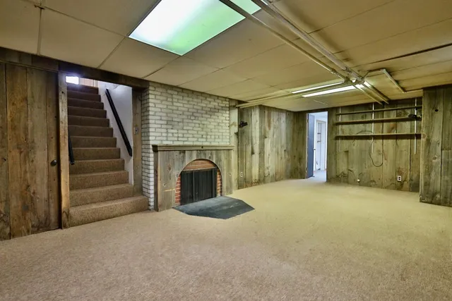 $369,900 | 713 Redland Drive, Madison, WI 53714